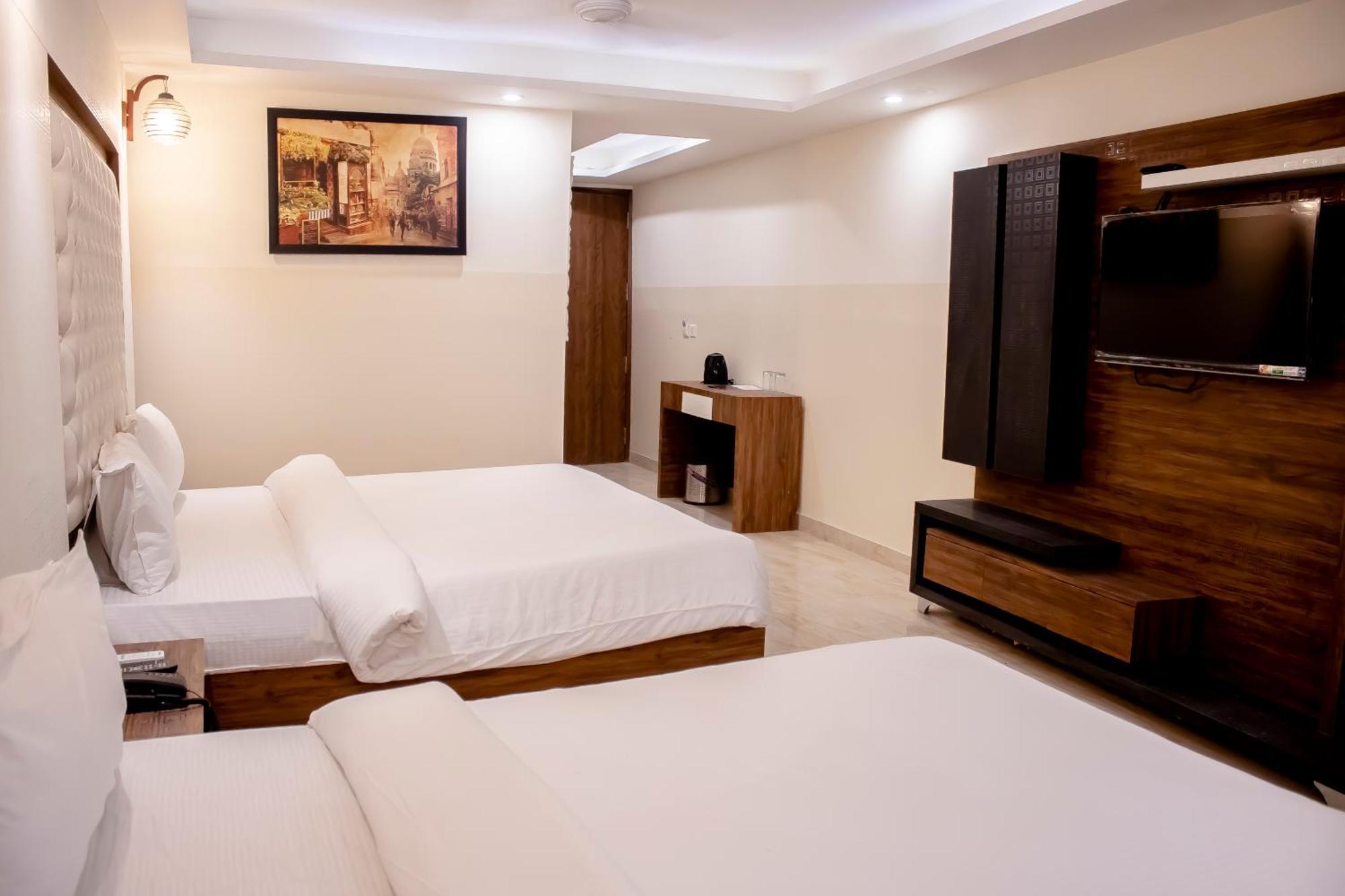 Hotel Airport City Near Delhi International Airport New Delhi Exterior photo