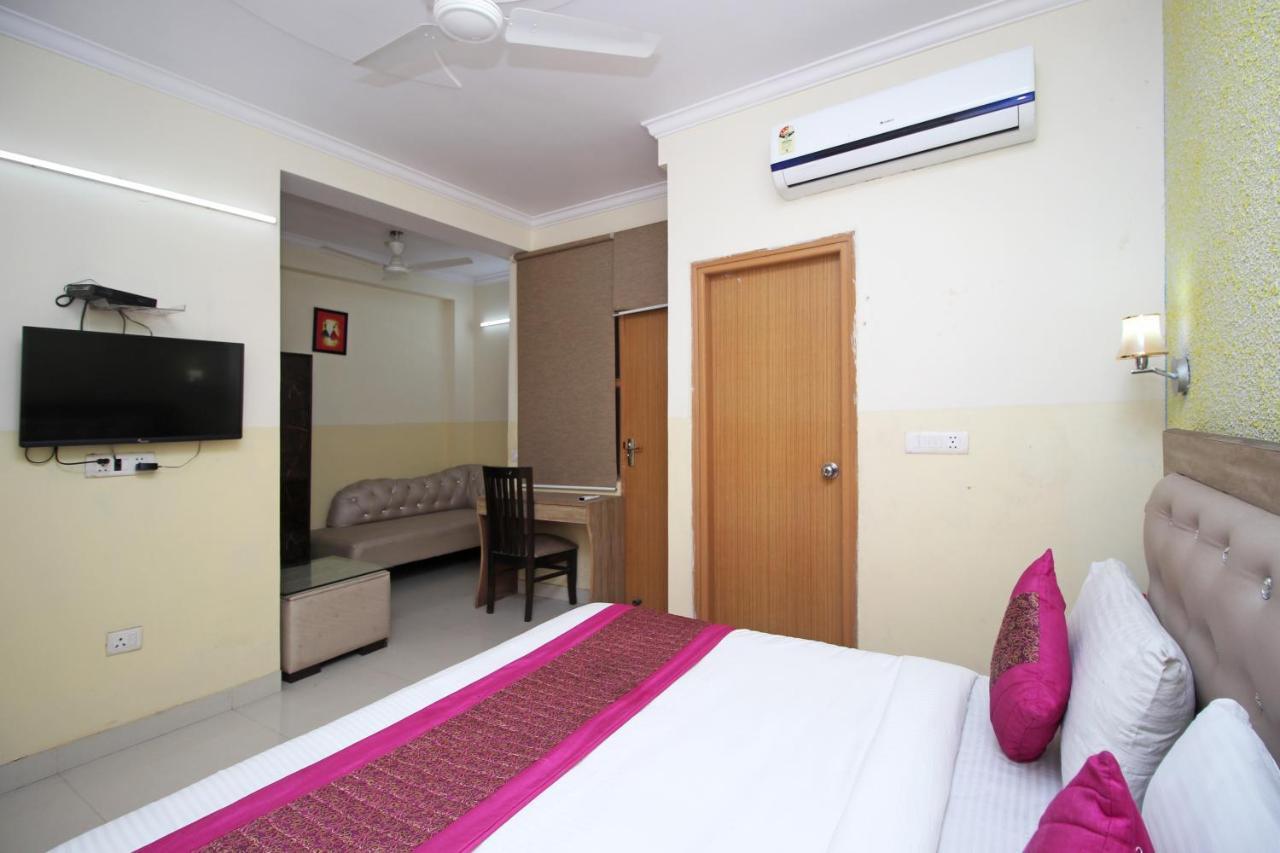 Hotel Airport City Near Delhi International Airport New Delhi Exterior photo