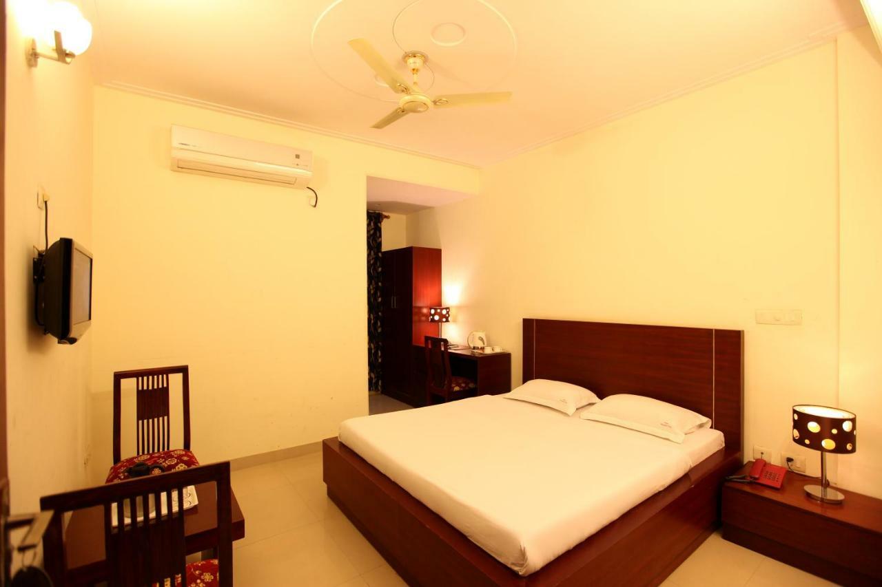 Hotel Airport City Near Delhi International Airport New Delhi Exterior photo