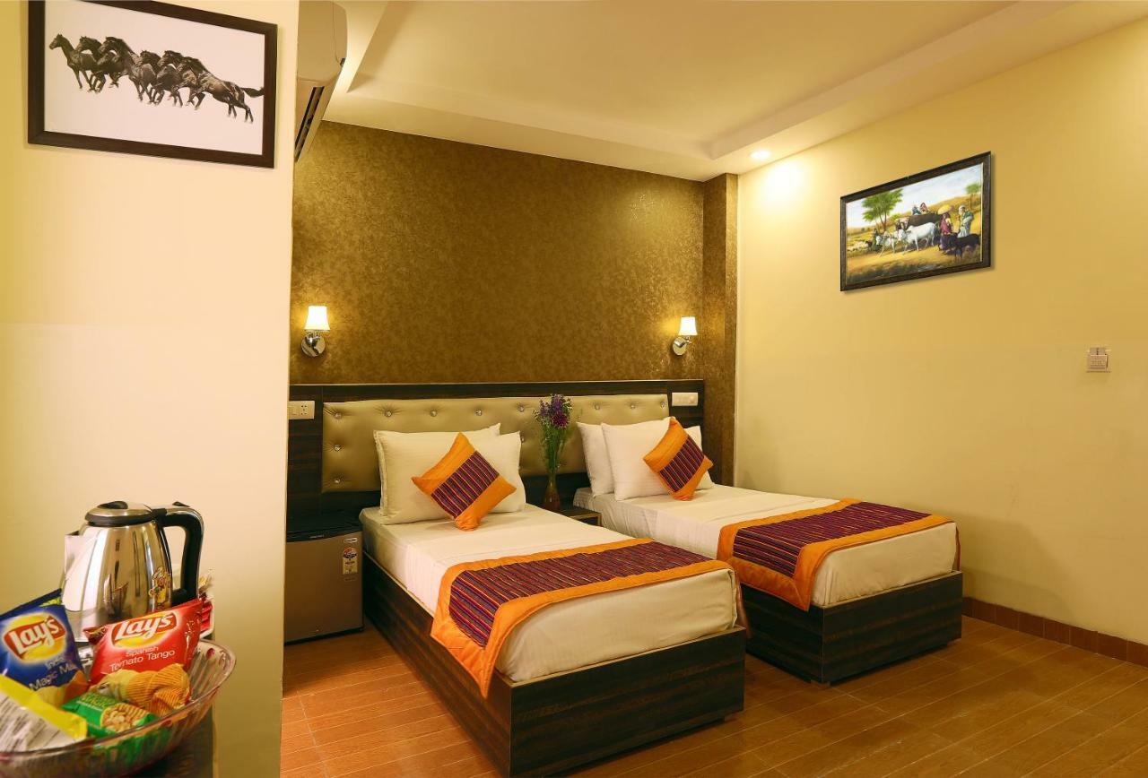 Hotel Airport City Near Delhi International Airport New Delhi Exterior photo